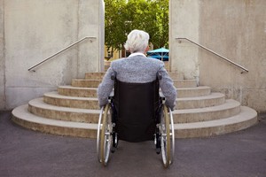 世界一の人口を抱える中国。障がいを抱えながら生きる人も少なくなく、その数は8500万人とも1億人ともいわれる。最近では中国もバリアフリーの普及を心がけているようだが、まだまだ及ばない点が多く、障がい者に優しい社会からは程遠いと言わざるを得ない。(イメージ写真提供:123RF)