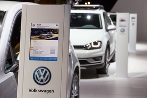 世界に先駆けていち早く新型コロナ後の経済回復を果たした中国。自動車市場の回復も顕著で、2020年の自動車販売台数は前年比で微減となる約2530万台になると見られている。(イメージ写真提供:123RF)