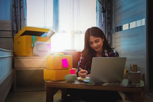 日本の製造業を支える「基盤」ともいえるのが中小企業の高い技術力だ。規模はそれほど大きくなくても、世界トップレベルの技術を持った中小企業が日本には数多く存在する。(イメージ写真提供:123RF)